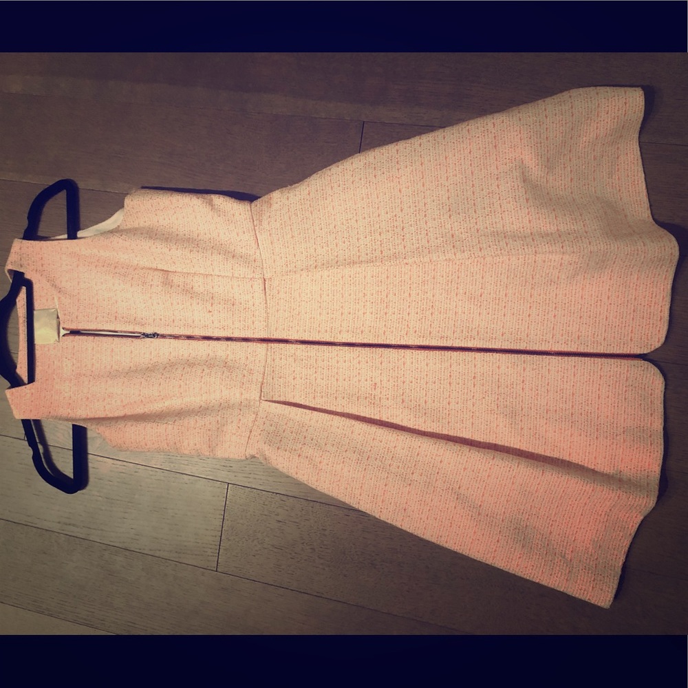 Dress with POCKETS